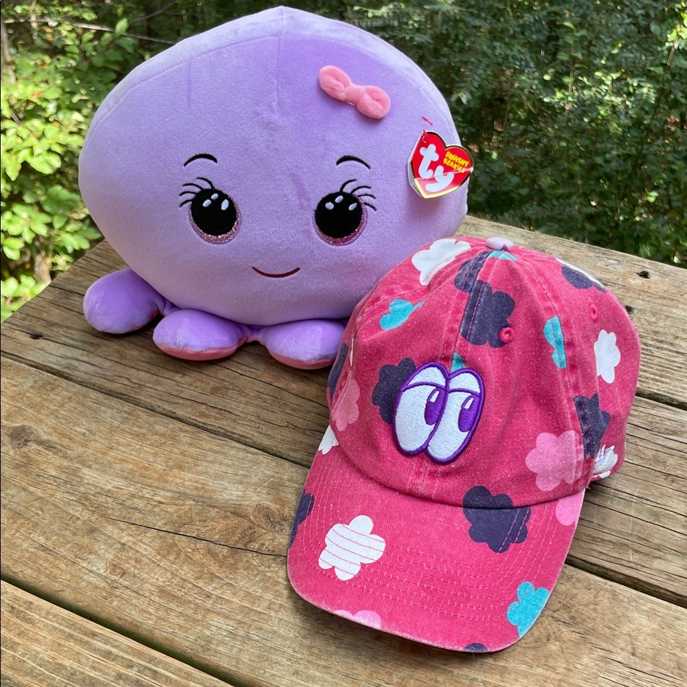 NWOT 47BRAND CHATTANOOGA LOOKOUTS CAP & FREE NWT OCTAVIA TY SQUISHY